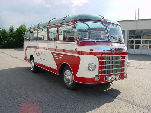 Bus Reisen Adorf Düsseldorf Oldtimer