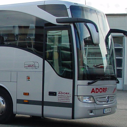 travel agent adorf düsseldorf bus